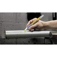Marqueur de peinture avec pointe moyenne Brite-Mark, Liquide, Jaune Chandler Sales