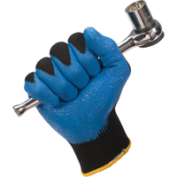 Gants enduits