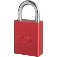 Cadenas de s&eacute;curit&eacute; American Lock, Rouge, Cl&eacute;s diff&eacute;rentes, Aluminium, Largeur de 1-1/2" Chandler Sales