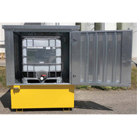 Steel Ultra-IBC Hard Top, 71.1" L x 83.1" W x 66.3" H, 5640 lbs. Load Capacity Chandler Sales