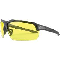 Lunettes de s&eacute;curit&eacute; Tacana avec Vapor Shield, Lentille Jaune, Antibu&eacute;e, ANSI Z87+/R&eacute;pond ou surpasse la norme CSA Z94.3 Chandler Sales