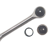 Cl&eacute; &agrave; cliquet de 60 dents &agrave; mini t&ecirc;te, Prise de 3/8", Poign&eacute;e Ergonomique Chandler Sales