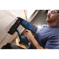 Brushless 18-Gauge Brad Nailer Kit with Standard Power Battery, 18 V, Lithium-Ion Chandler Sales