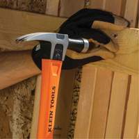Straight-Claw Hammer, 18 oz., Fibreglass Handle, 14-4/5" L Chandler Sales