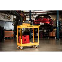 Chariot utilitaire automobile &agrave; deux tablettes en acier, 36" lo x 16" la x 33" h, Orange Chandler Sales